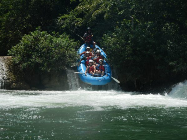 Rafting en la Selva Lacandona - Escudo Jaguar Tours